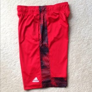 Boys Adidas short size L